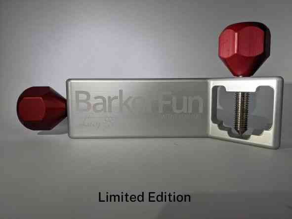 Treat Clincher limited edition in silver with red handles